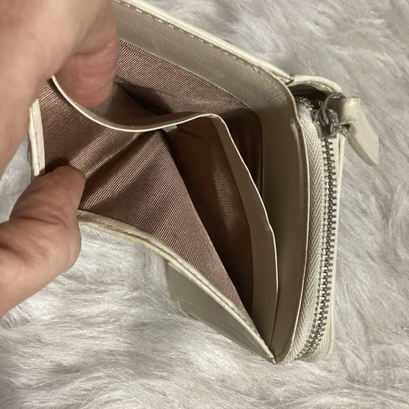 SOLD…..Burberry Blue Label Nova Check Bicolor Canvas/ Patton Leather Mini Wallet - Picture 10 of 15